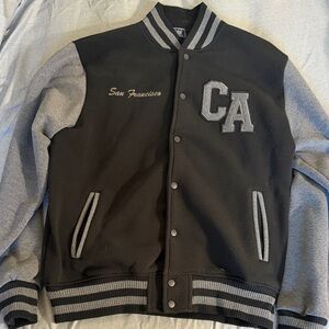 San Francisco CA Two-Tone Varsity Jacket - Black & Gray